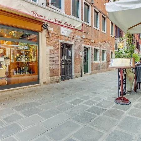 Ca' Dente Di Leone * Venice